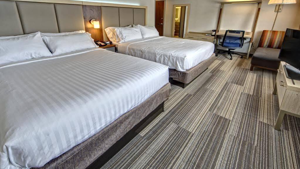 Holiday Inn Express Roslyn By Ihg Buitenkant foto