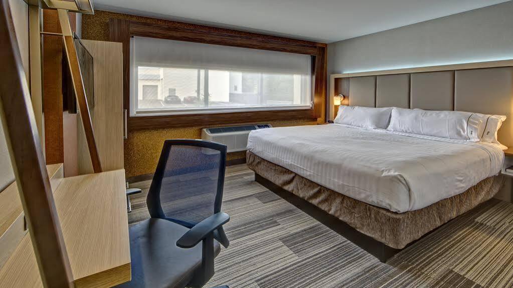 Holiday Inn Express Roslyn By Ihg Buitenkant foto